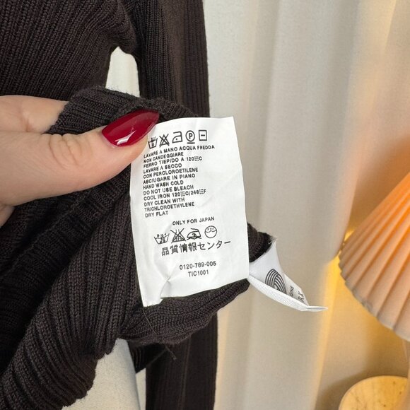 SPORTMAX by MaxMara 100% Wool Ribbed Turtleneck Lattice-Smocked Sweater sz XL - Picture 8 of 9